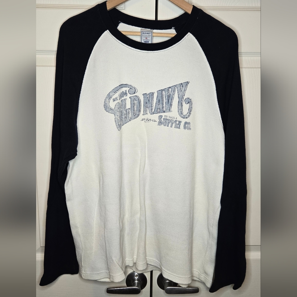 Vintage Old Navy Men’s Thermal Long Sleeve Shirt – Size XL